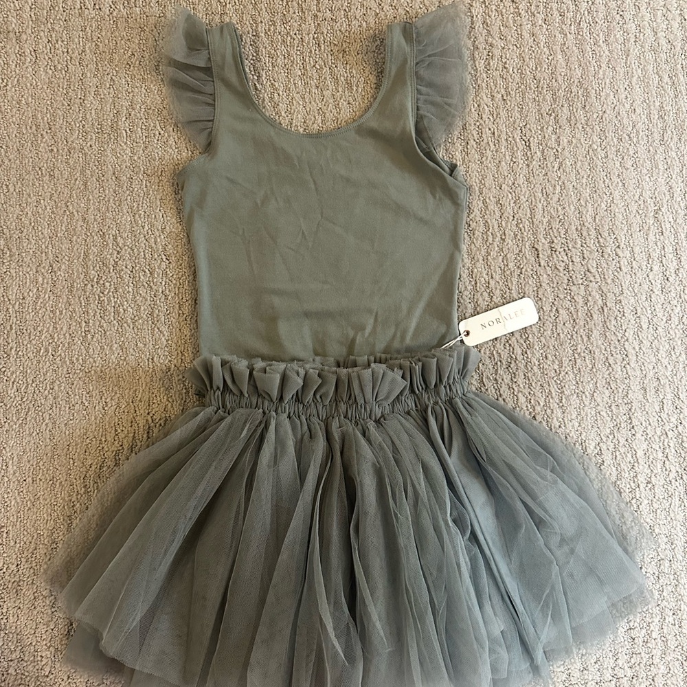 Girls Noralee Green Set - size 8 NWT